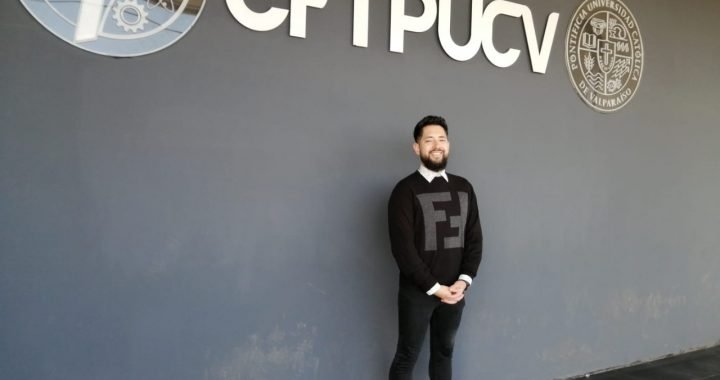 Experto del CFT PUCV mantiene recomendación de usar mascarilla en espacios de alta circulación de personas