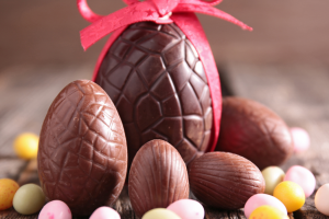 El consumo adecuado de chocolates en niños durante la Pascua de Resurrección y las semanas siguientes