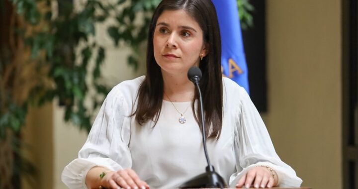 Diputada Barchiesi oficia por polémica contratación en el SSVQ de ex Directora de Salud de Santiago ligada al caso Sierra Bella