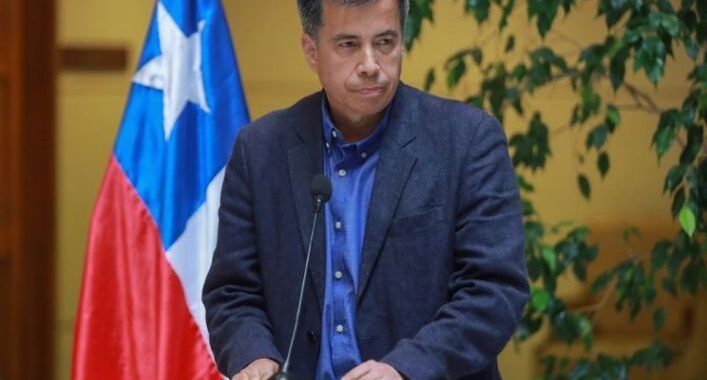 Diputado Celis exige salida de delegada presidencial por socavones en Viña del Mar