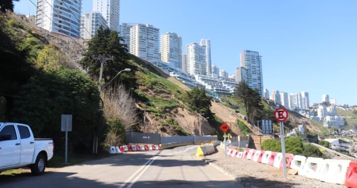 Restablecen Tránsito en Avenida Borgoño de Viña del Mar