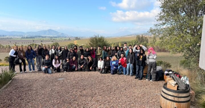 Estudiantes de Duoc UC vivieron jornada formativa en Viña Kingston