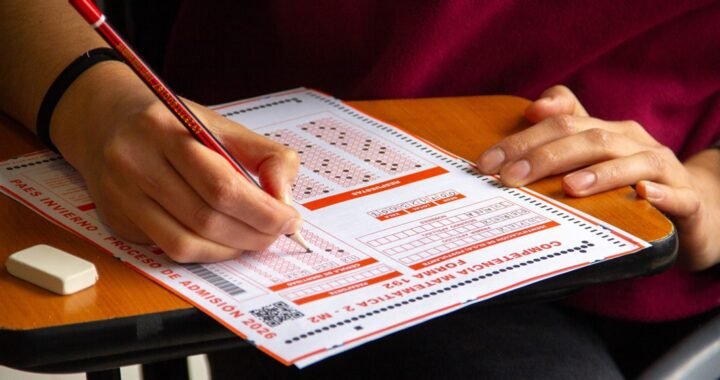PAES de Invierno 2025: Más del 92% de estudiantes mejoró sus puntajes