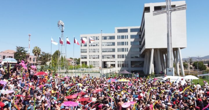 Villa Alemana celebra a niños y jóvenes con Fiesta de la Familia y show de Chystemc