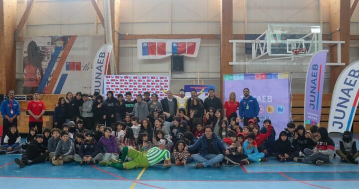 JUNAEB y el IND sellan alianza para combatir la malnutrición en escuelas de Valparaíso