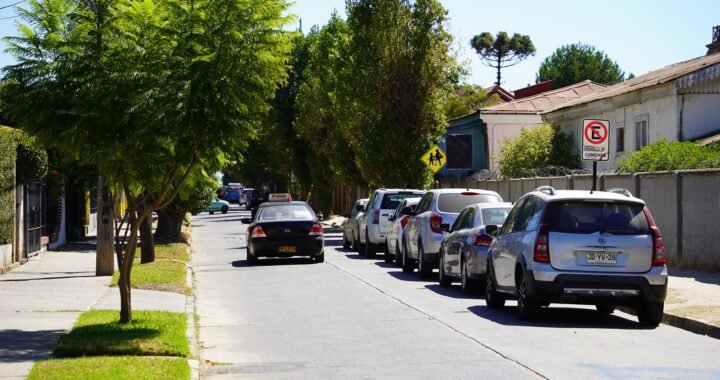 Villa Alemana estrena aplicación digital para estacionar y ordena el centro de la comuna
