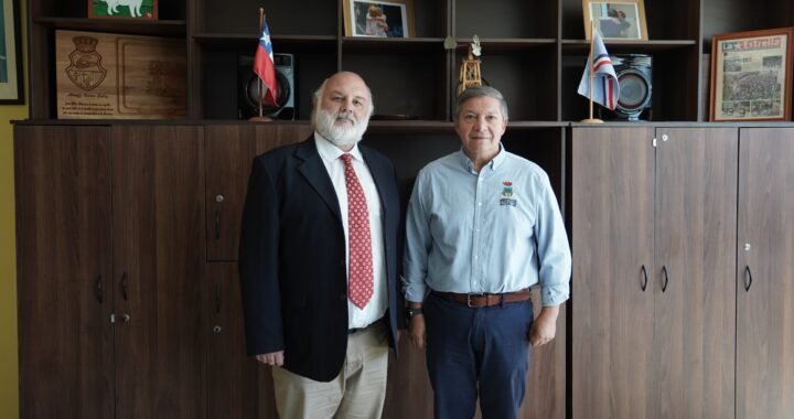 Delegado presidencial respalda al alcalde de Villa Alemana en la apertura del Hospital Marga Marga