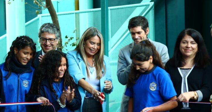 Primera visita del Director de Educación Pública a Quilpué resalta millonarias mejoras en infraestructura escolar