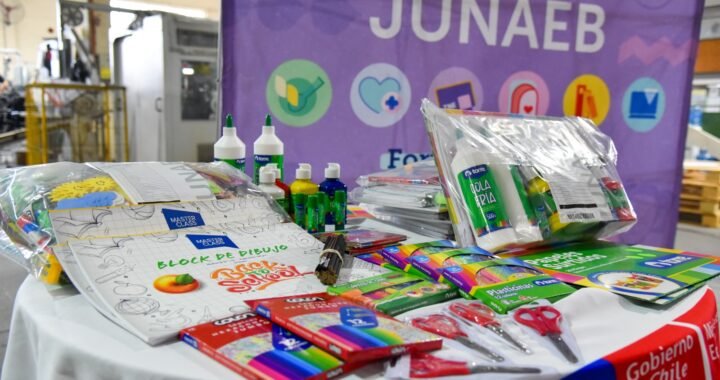 Junaeb logra cobertura total del Programa de Útiles Escolares en Valparaíso