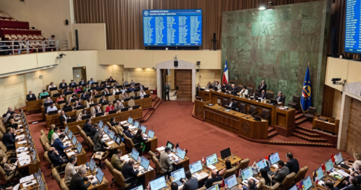 Cámara aprueba aumento de penas por violencia escolar: protección reforzada para comunidades educativas