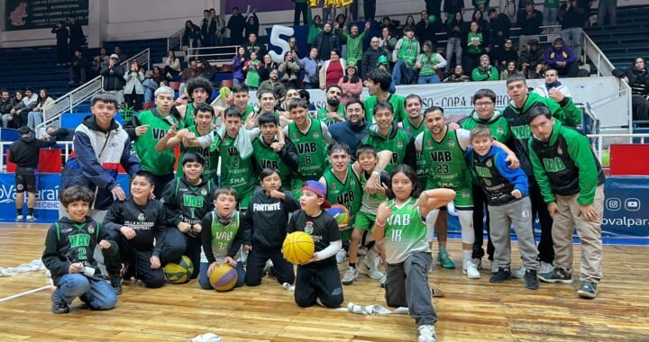 Villa Alemana golpea primero con sólida victoria ante Omega de Concepción