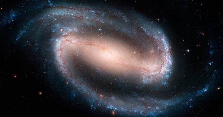 Escolares chilenos podrán viajar al norte para descubrir galaxias extrañas